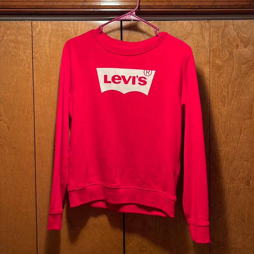 Levi’s Small Red Sweatshirt Gently Used